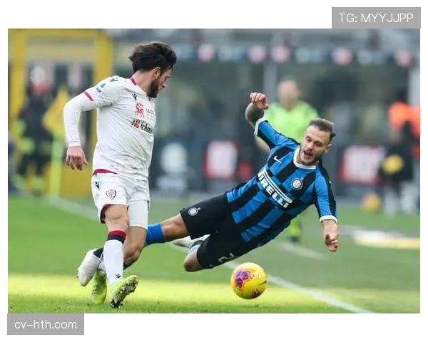 战术节点拆解：剖析国际米兰由守转攻时，巴雷拉与姆希塔良的跑位联动